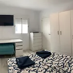 Casa Andrea Apartment *