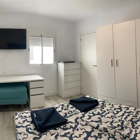 Casa Andrea Apartment *